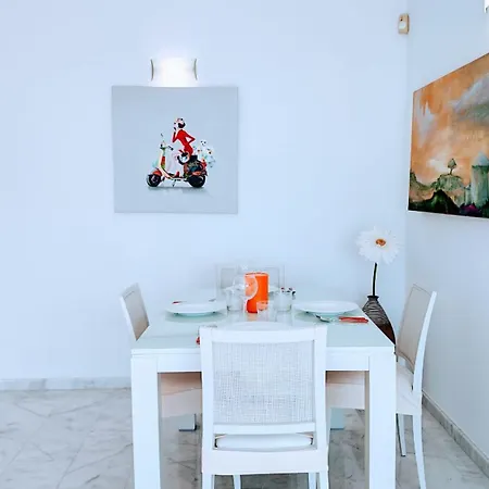 Skyline 14 Vista Mar Y Cuidad Апартаменты *