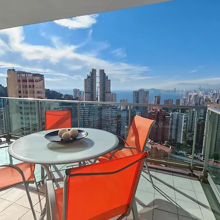 Skyline 14 Vista Mar Y Cuidad Appartement